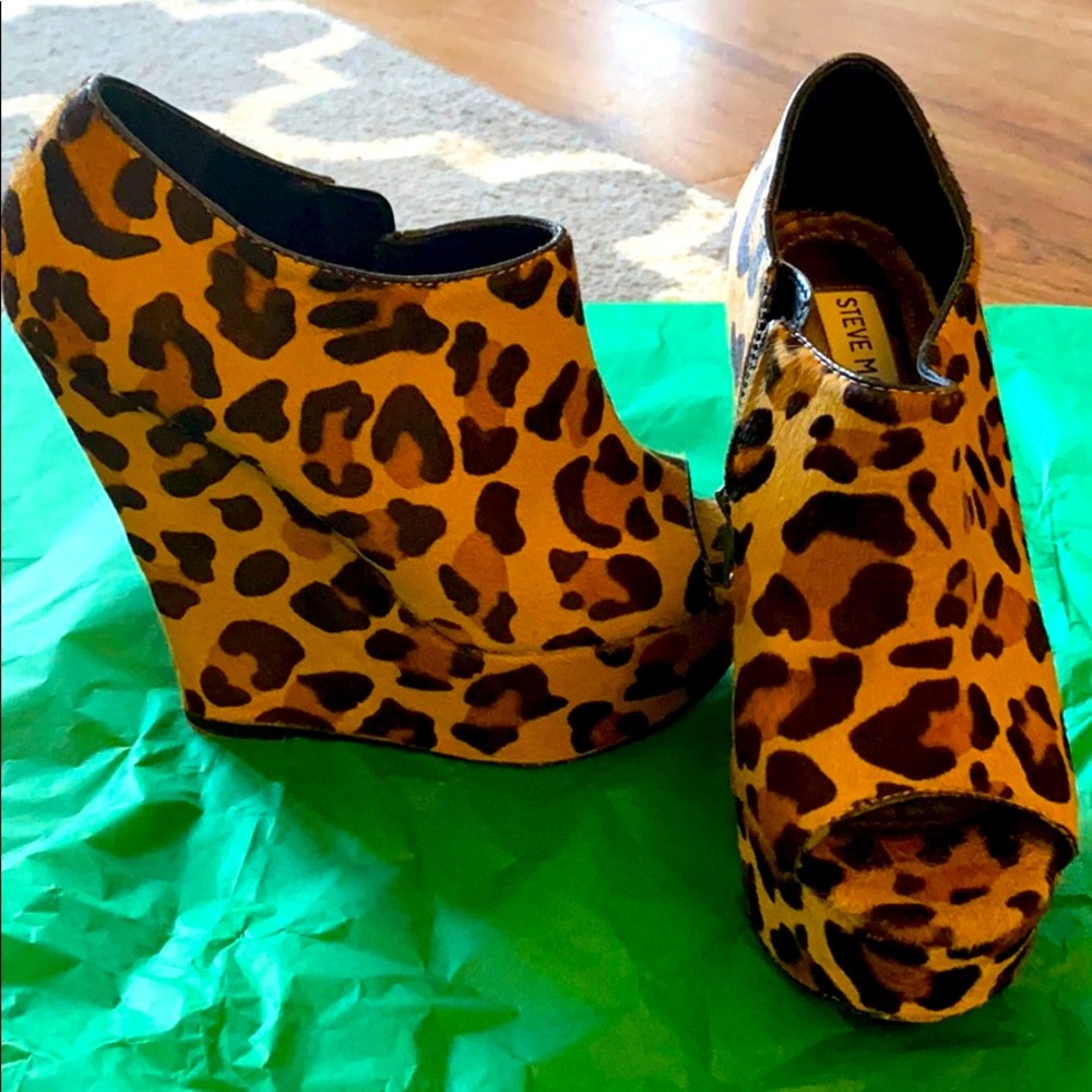 Steve Madden Leopard Print Booties (Size 6) - image 1
